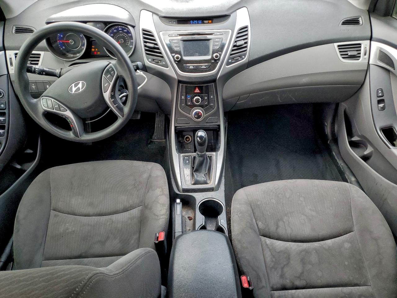 2015 HYUNDAI ELANTRA SE photo 15