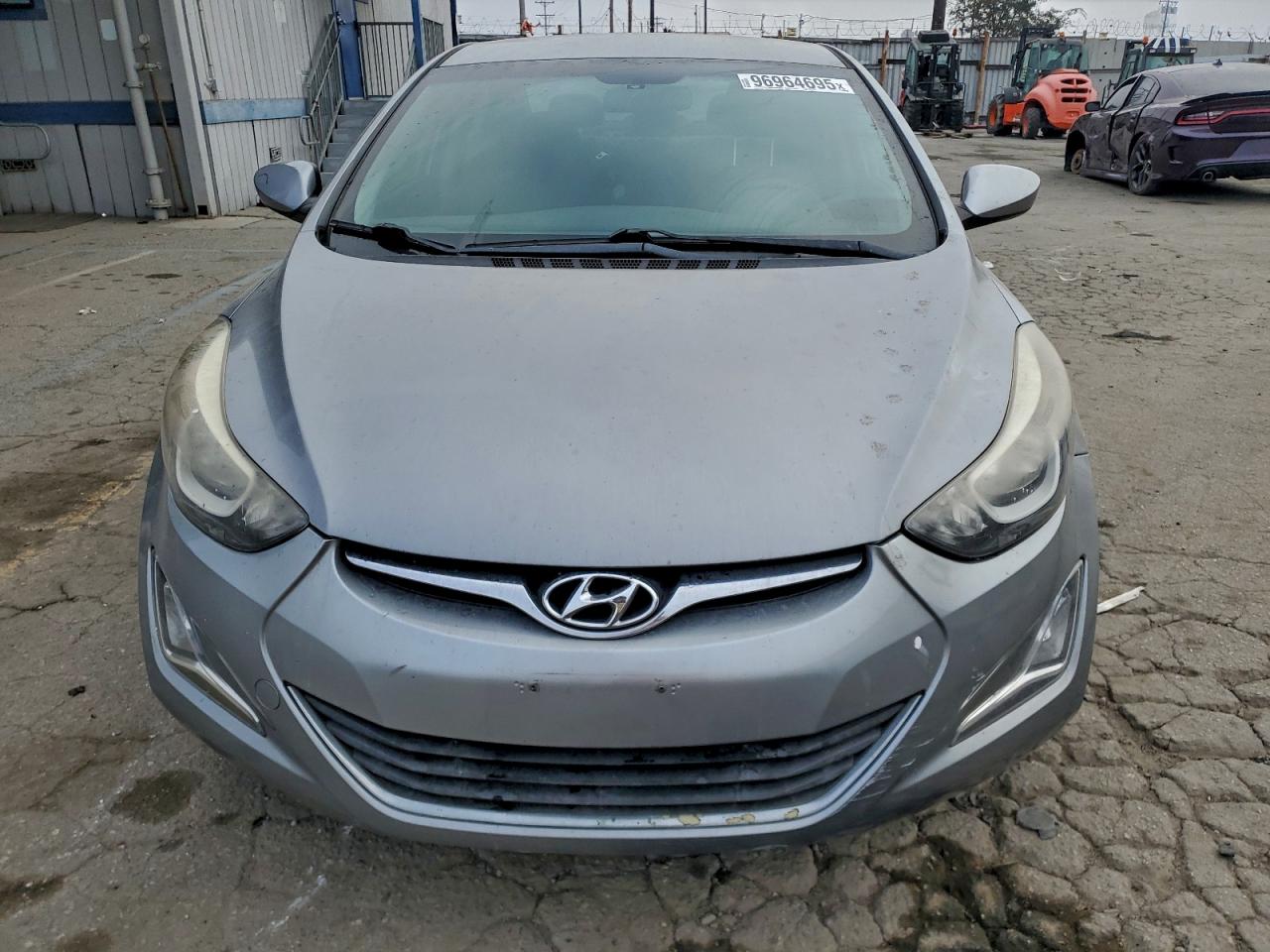 2015 HYUNDAI ELANTRA SE photo 9