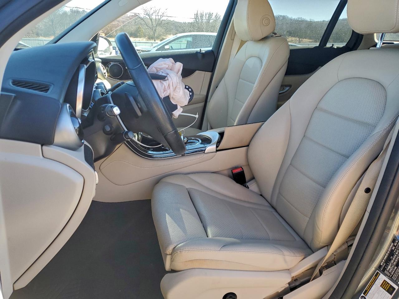 2018 MERCEDES-BENZ GLC 300 photo 7
