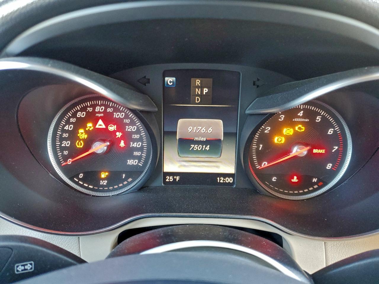 2018 MERCEDES-BENZ GLC 300 photo 9