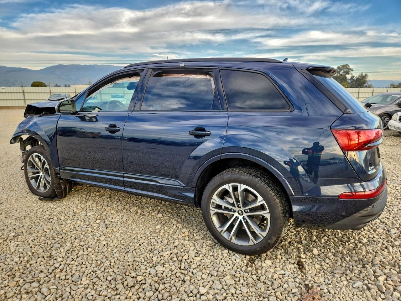2025 AUDI Q7 PREMIUM PLUS photo 4