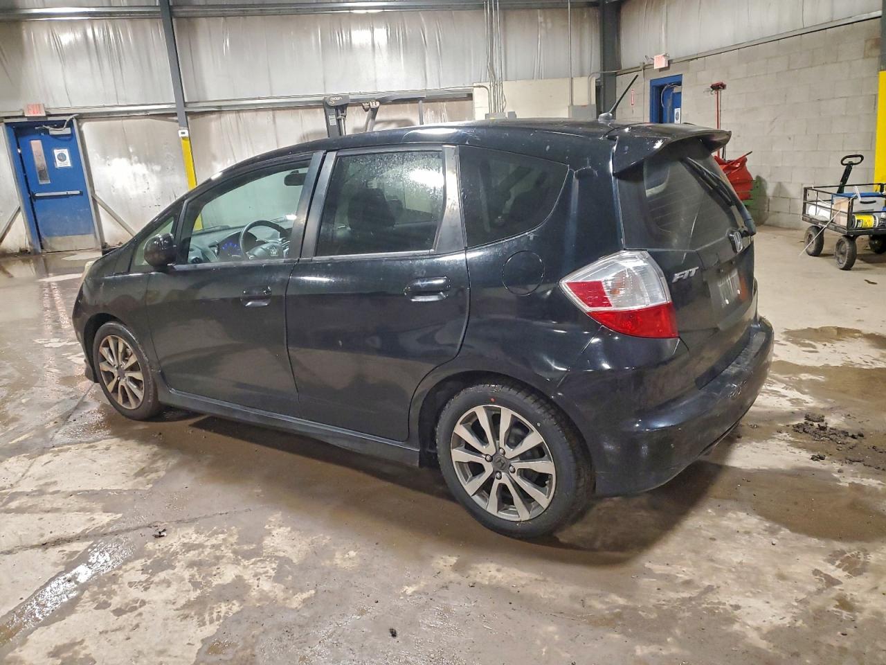 2013 HONDA FIT SPORT photo 3
