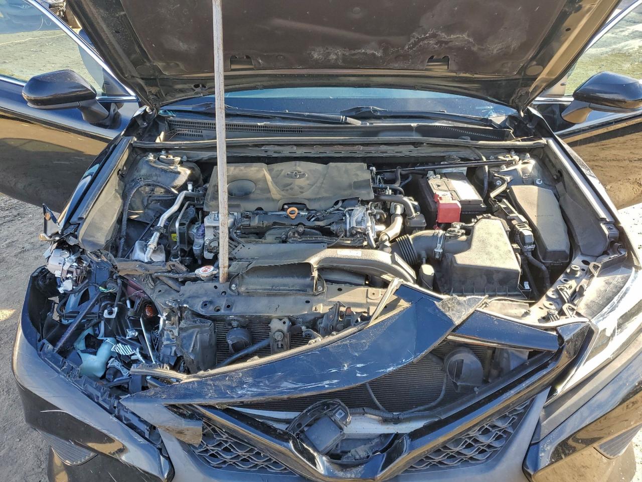 2019 TOYOTA CAMRY L photo 21