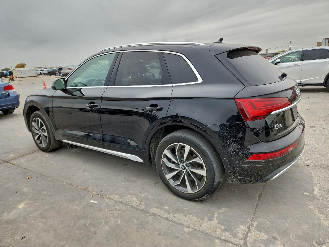 2021 AUDI Q5 PREMIUM PLUS photo 3