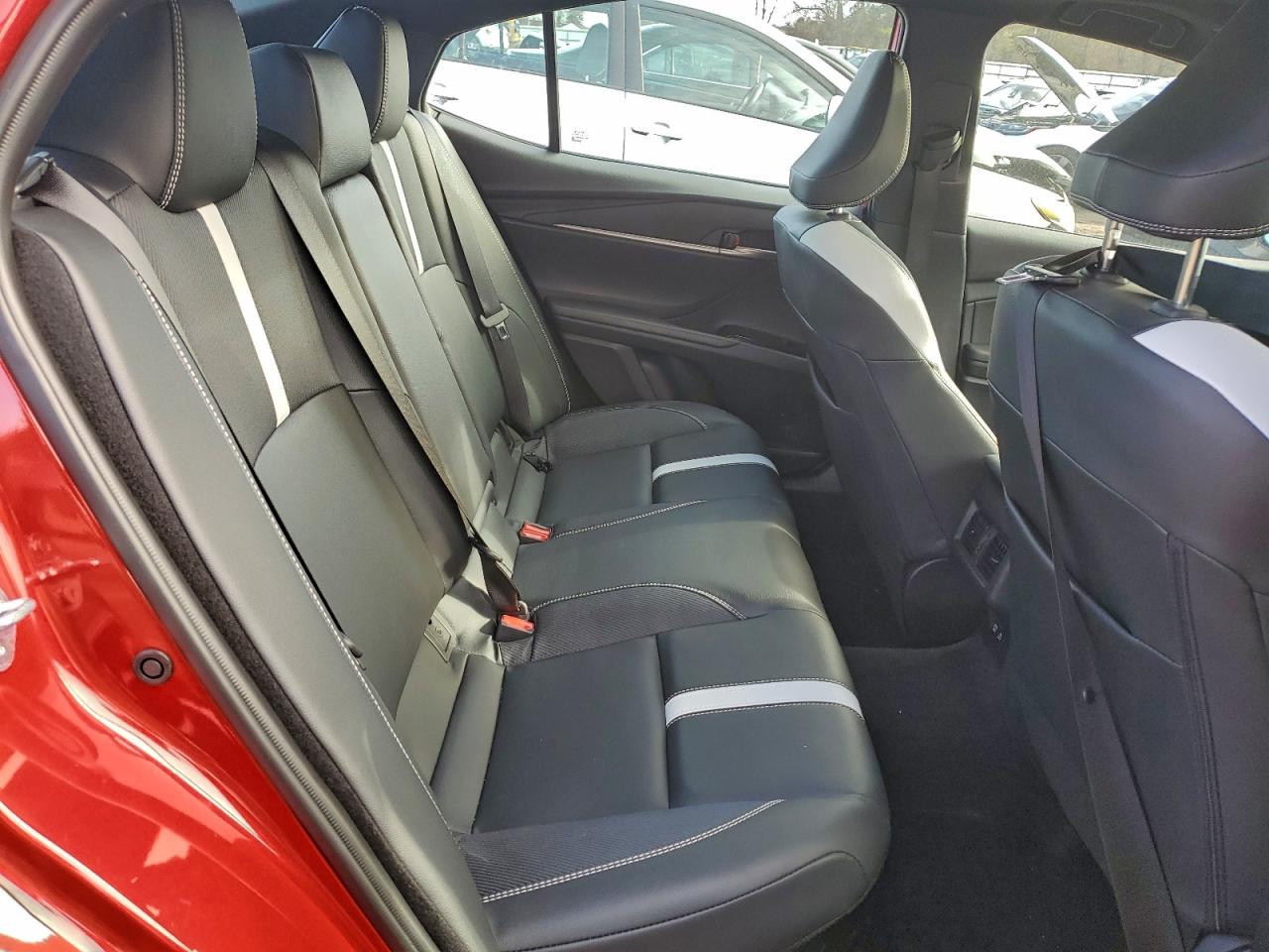 2025 TOYOTA CAMRY XSE photo 10