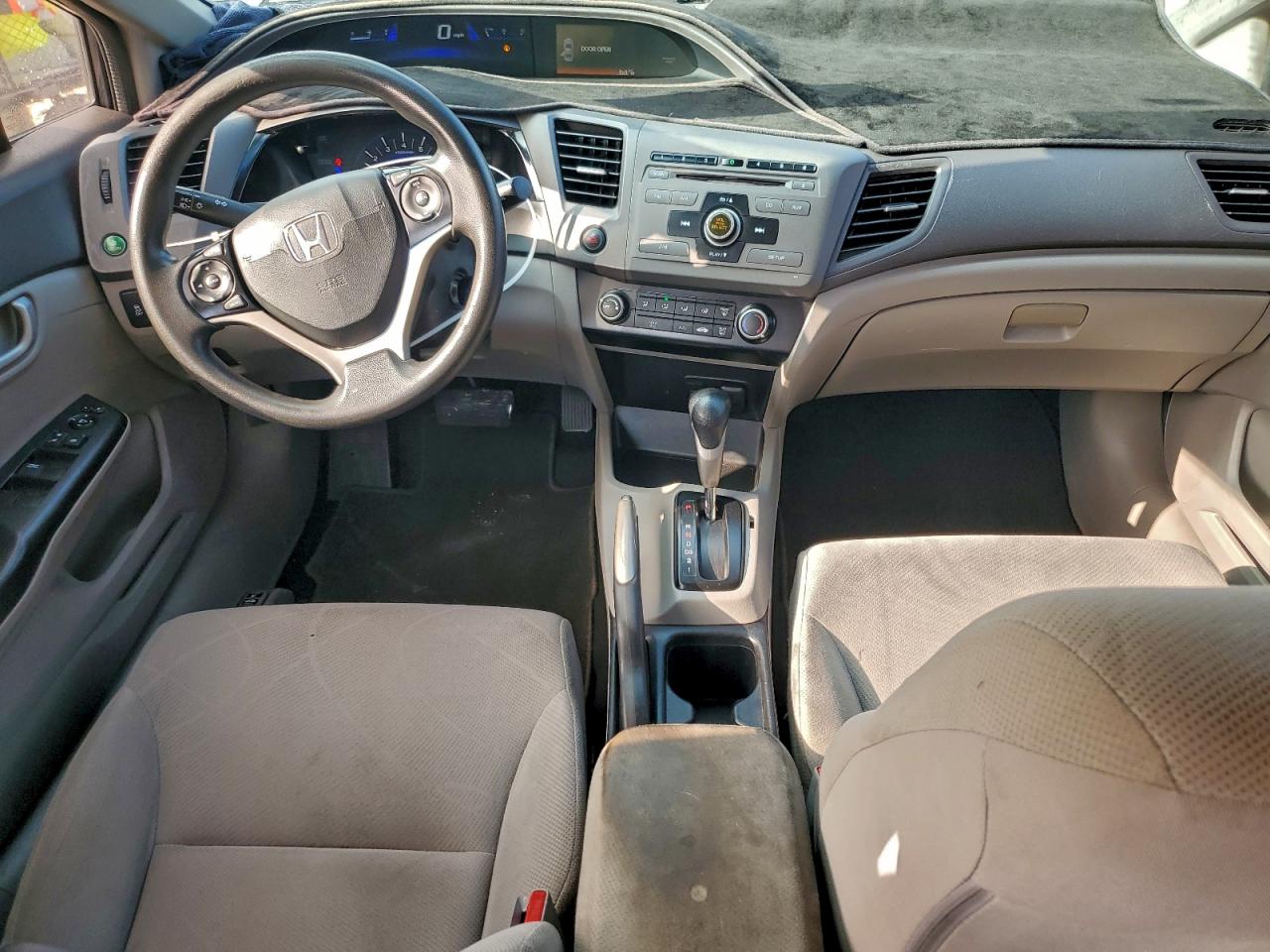 2012 HONDA CIVIC LX photo 22