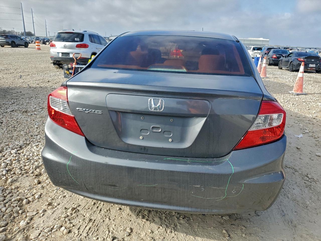 2012 HONDA CIVIC LX photo 16