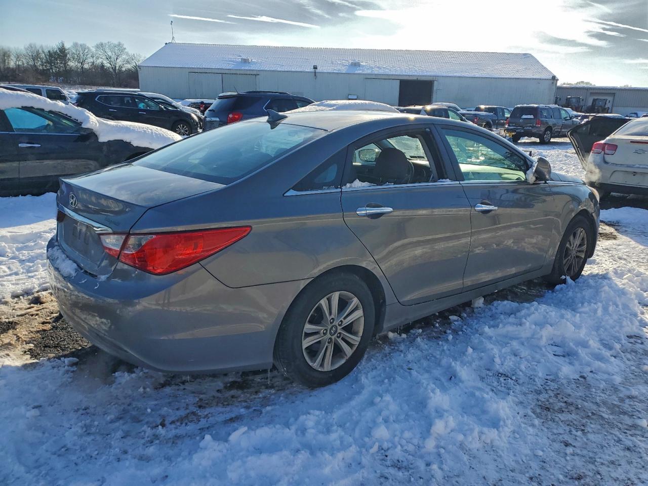 2011 HYUNDAI SONATA GLS photo 7