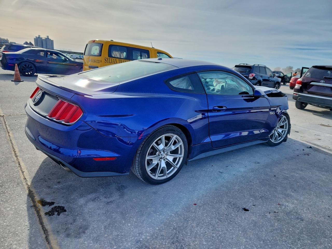 2015 FORD MUSTANG GT photo 5