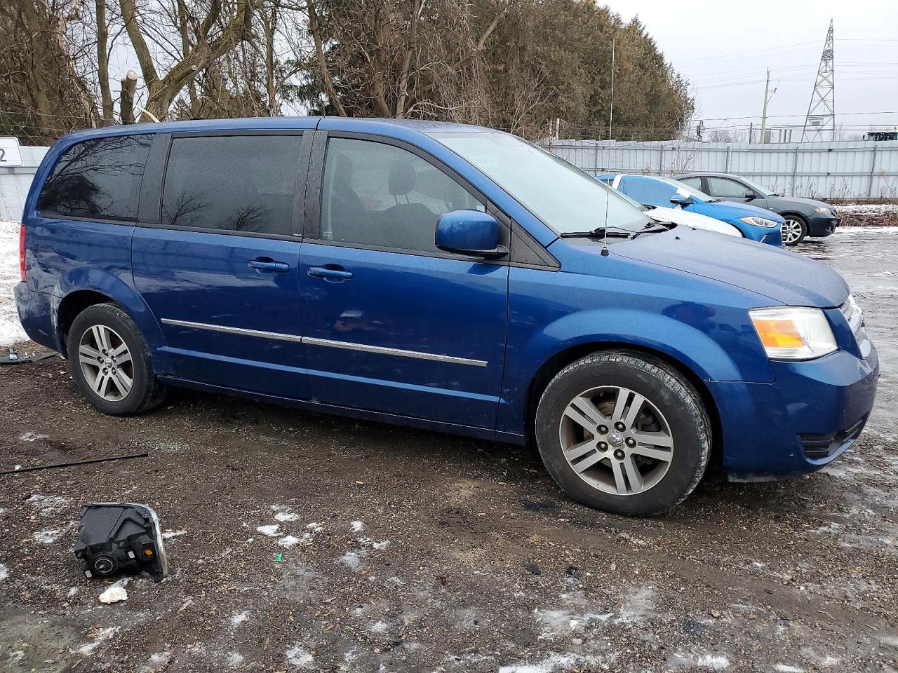 2010 DODGE GRAND CARAVAN SE photo 4