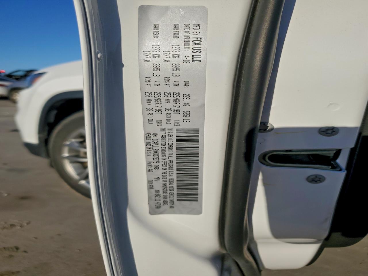 2019 JEEP CHEROKEE LATITUDE PLUS photo 25