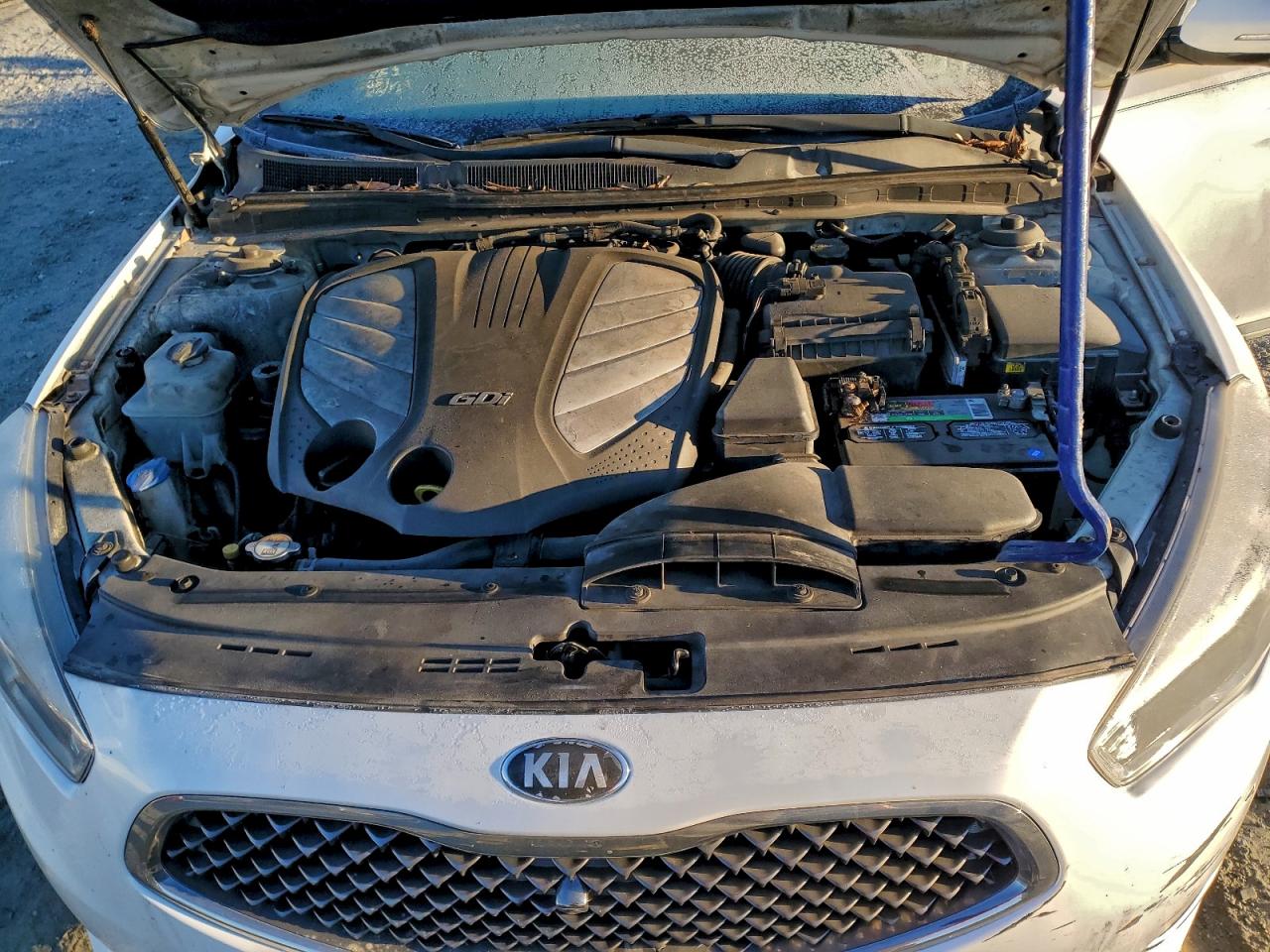 2015 KIA CADENZA PREMIUM photo 11