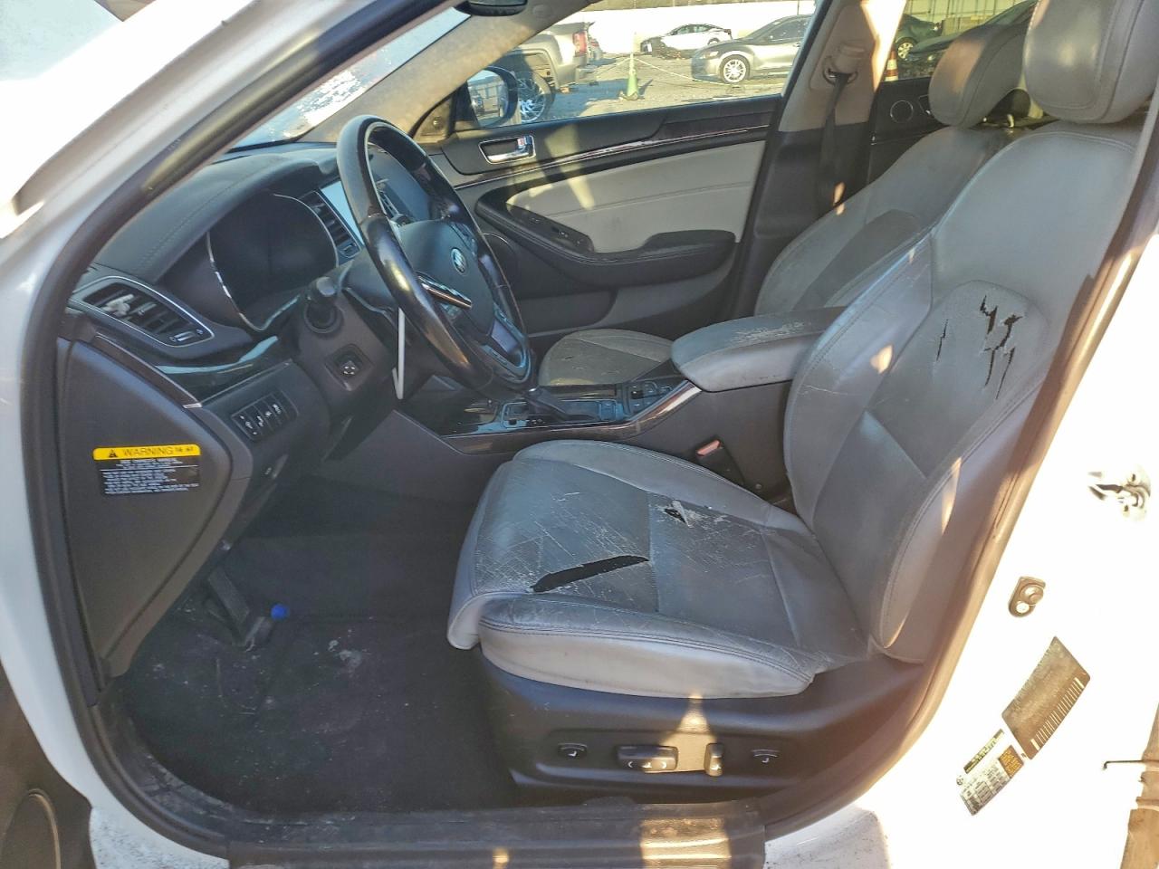 2015 KIA CADENZA PREMIUM photo 7