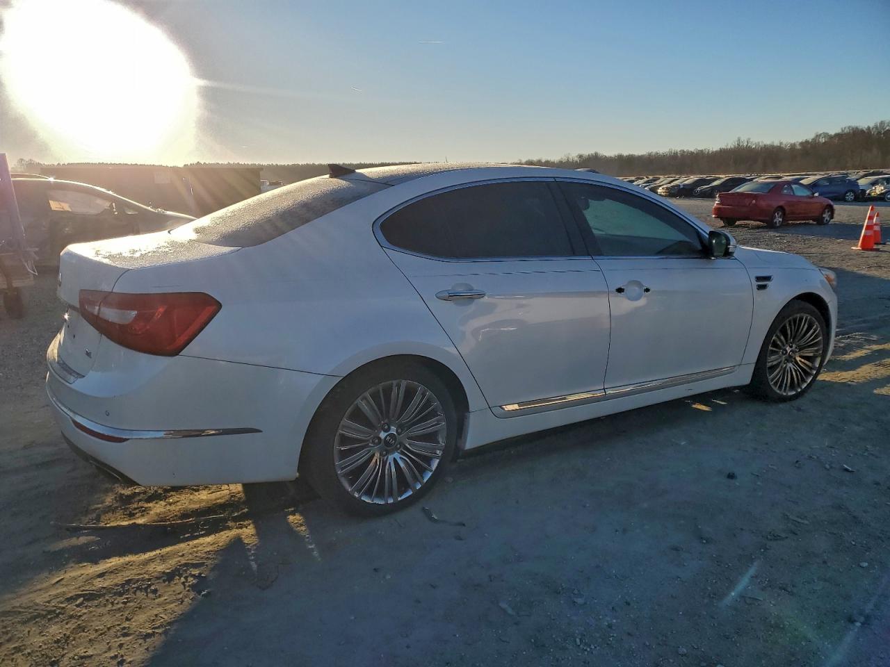 2015 KIA CADENZA PREMIUM photo 3