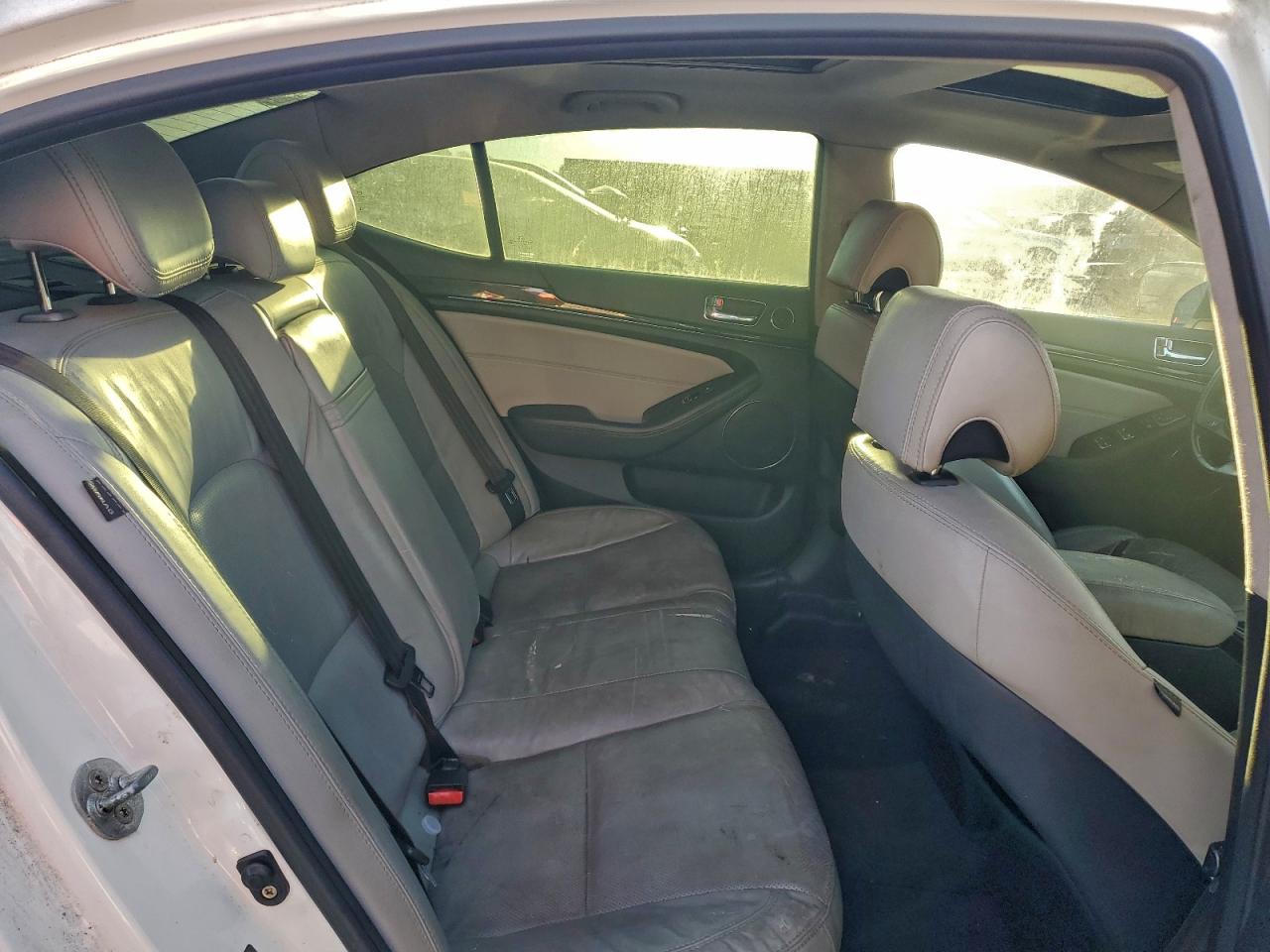 2015 KIA CADENZA PREMIUM photo 10