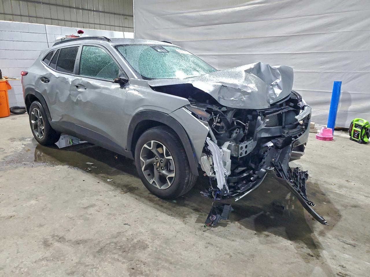 2025 CHEVROLET TRAX 1LT photo 4