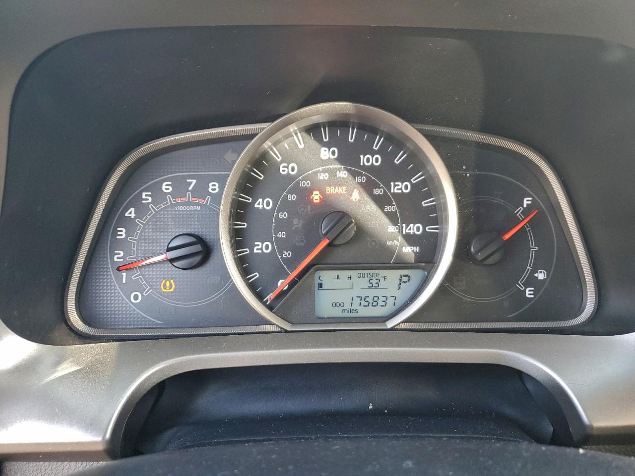 2013 TOYOTA RAV4 XLE photo 33
