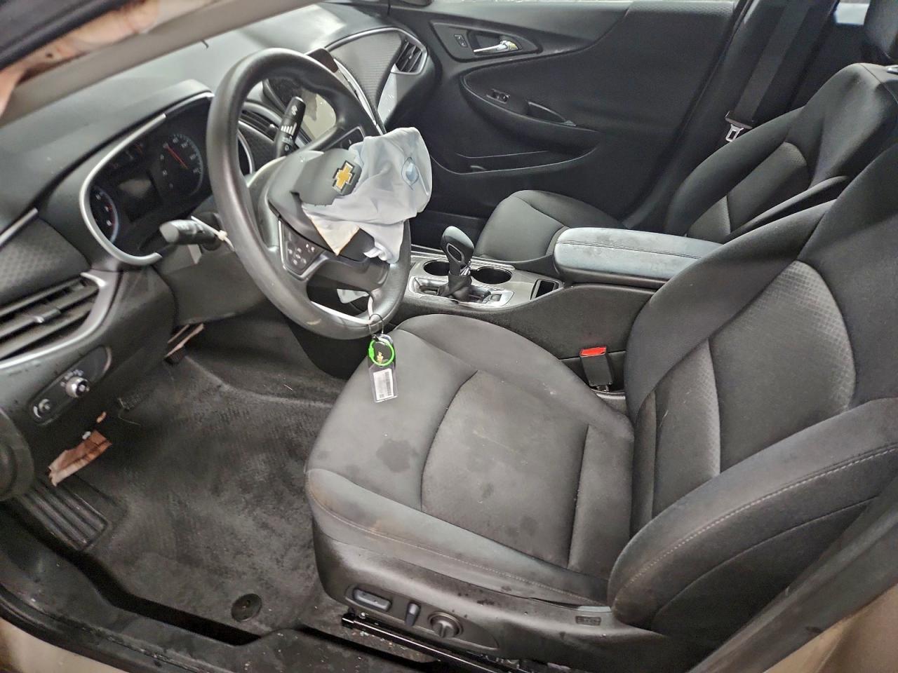 2025 CHEVROLET MALIBU LT photo 13