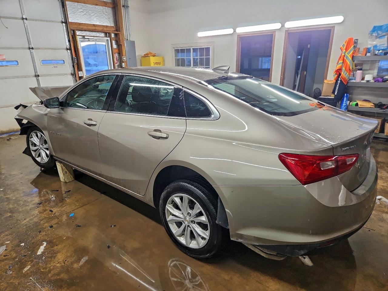 2025 CHEVROLET MALIBU LT photo 3