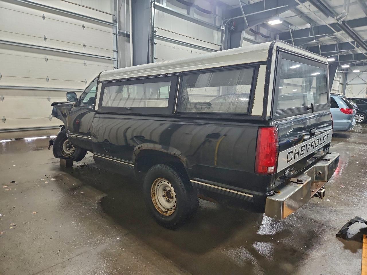 1990 CHEVROLET GMT-400 C1500 photo 3