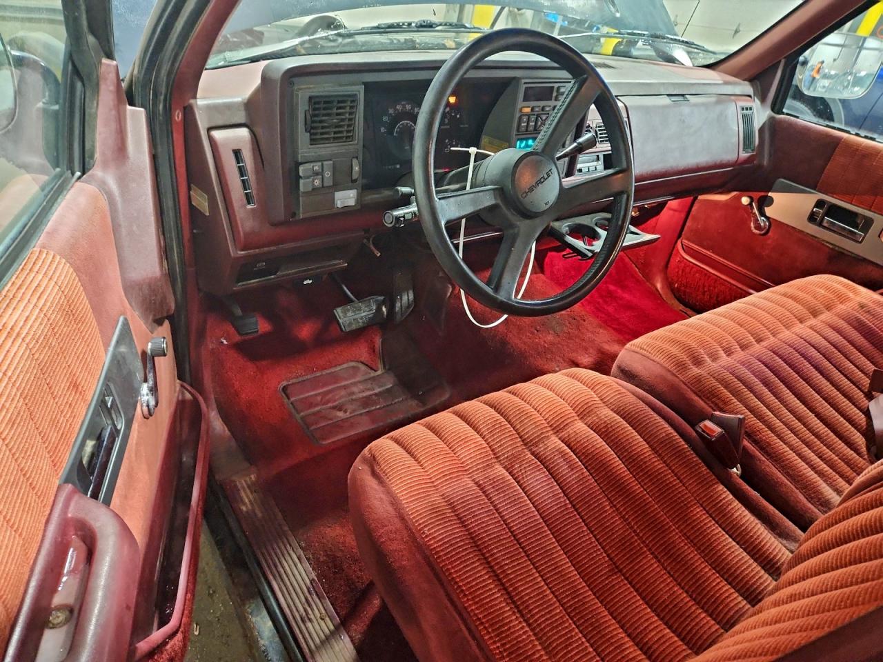 1990 CHEVROLET GMT-400 C1500 photo 15