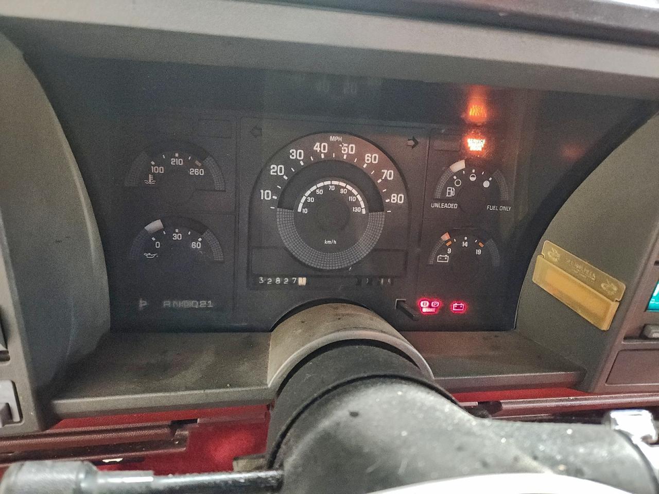 1990 CHEVROLET GMT-400 C1500 photo 17