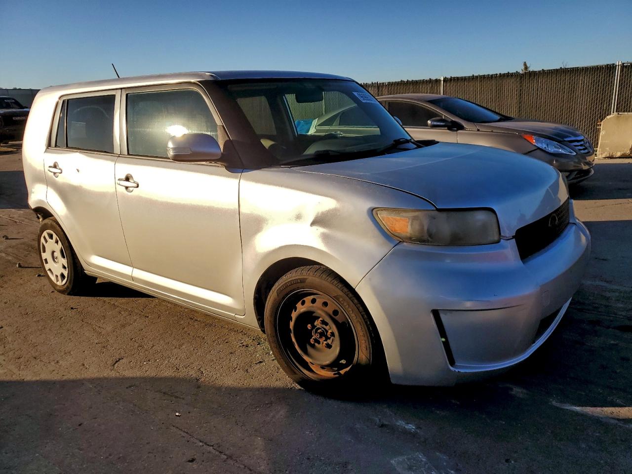 2010 TOYOTA SCION XB photo 7
