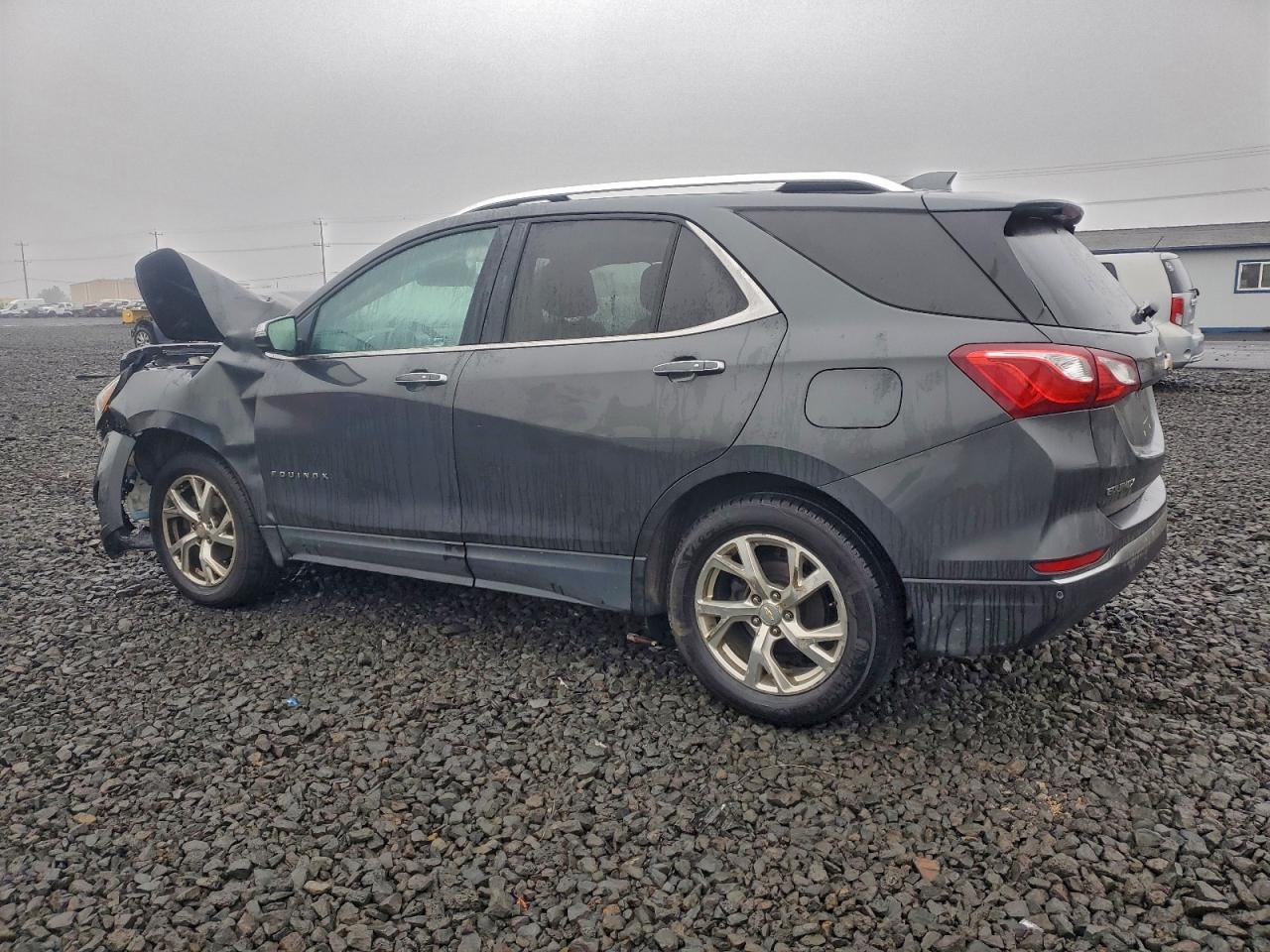 2018 CHEVROLET EQUINOX PREMIER photo 3