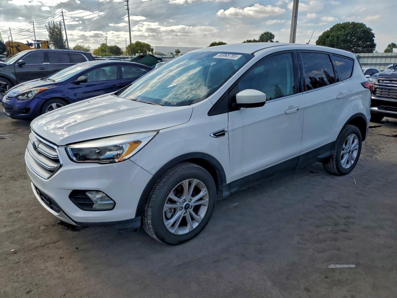 2019 FORD ESCAPE