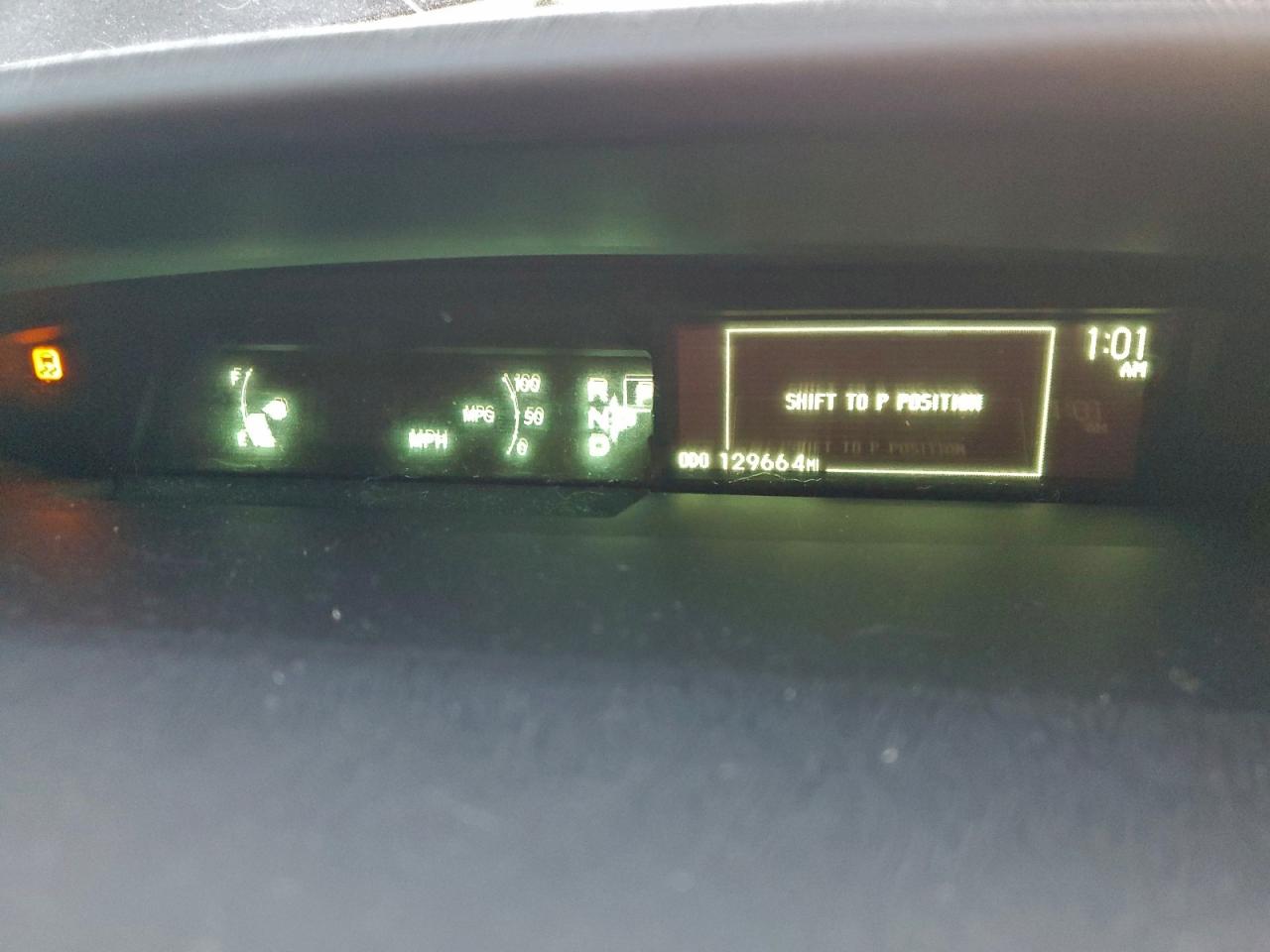 2015 TOYOTA PRIUS photo 9