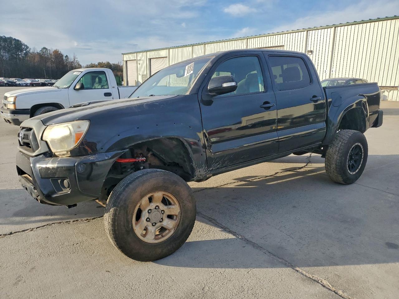 2012 TOYOTA TACOMA