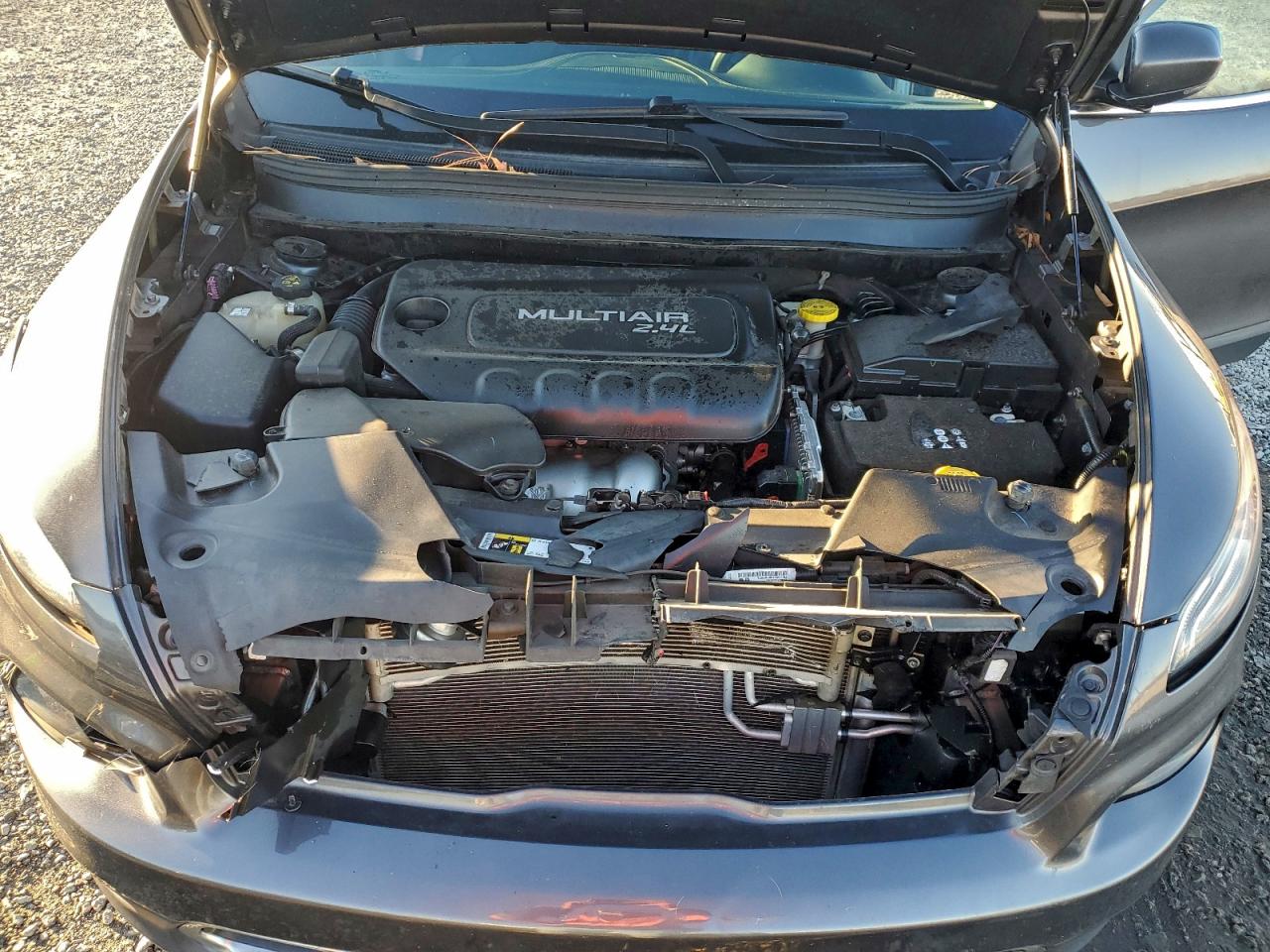 2018 JEEP CHEROKEE LIMITED photo 12