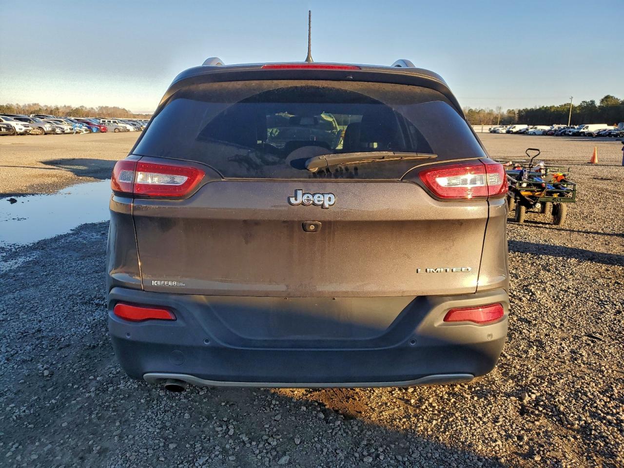 2018 JEEP CHEROKEE LIMITED photo 6