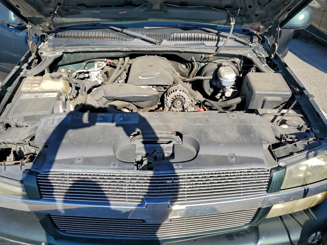 2005 CHEVROLET SILVERADO C1500 photo 11