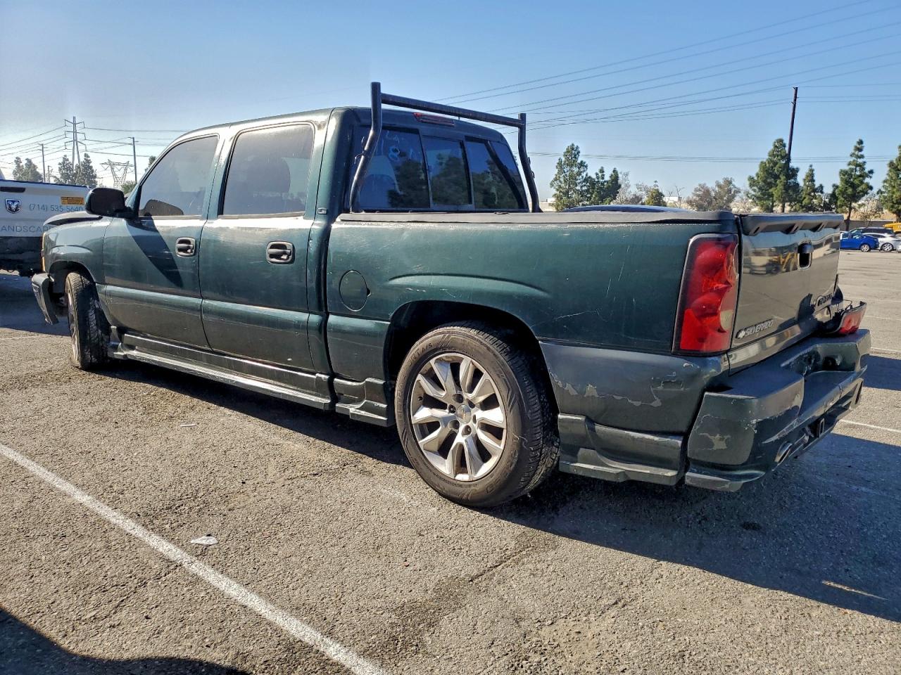 2005 CHEVROLET SILVERADO C1500 photo 2