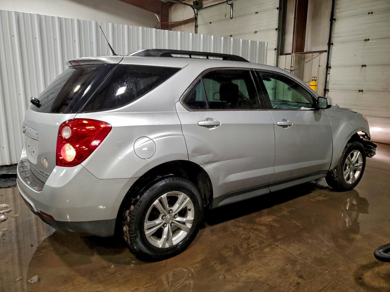 2010 CHEVROLET EQUINOX LT photo 3