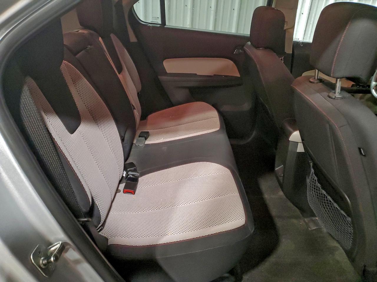 2010 CHEVROLET EQUINOX LT photo 11