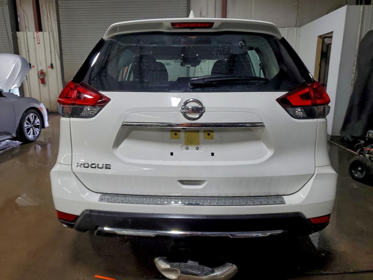 2020 NISSAN ROGUE S photo 6