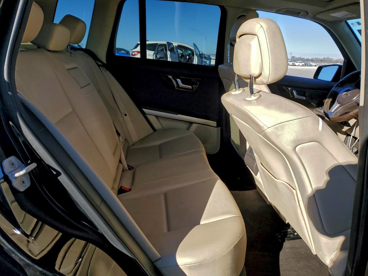 2015 MERCEDES-BENZ GLK 350 4MATIC photo 10