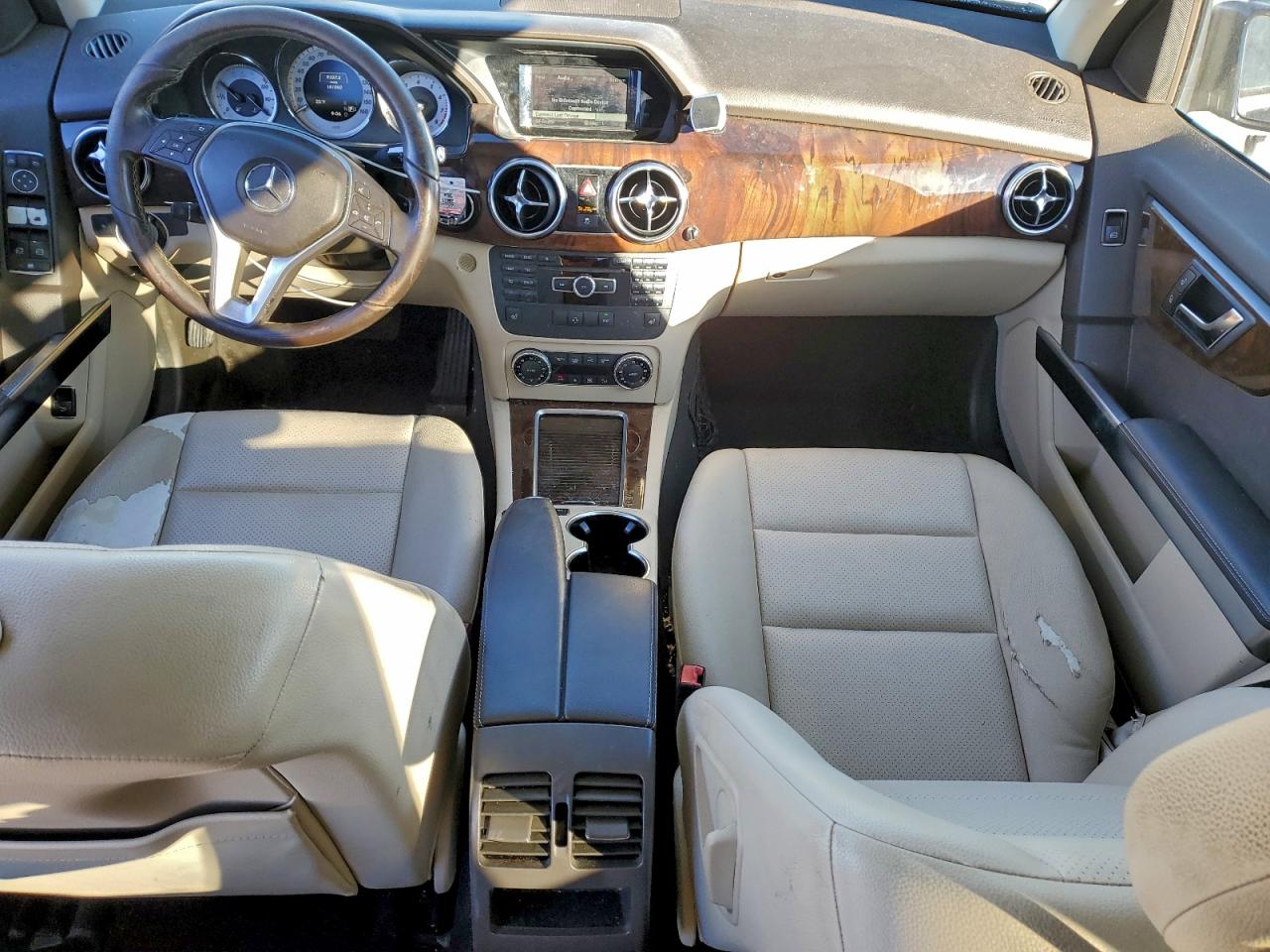 2015 MERCEDES-BENZ GLK 350 4MATIC photo 8