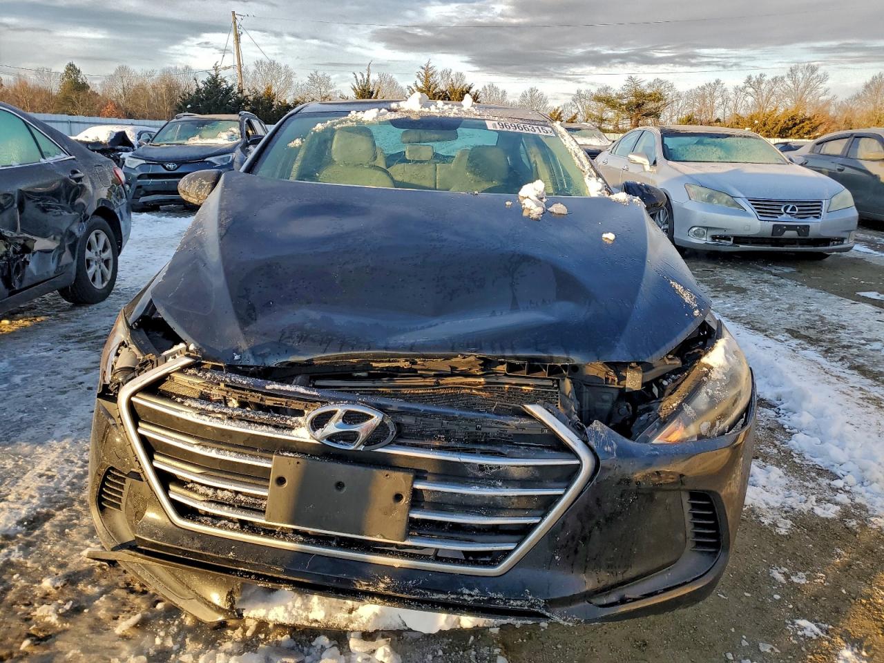 2017 HYUNDAI ELANTRA SE photo 5