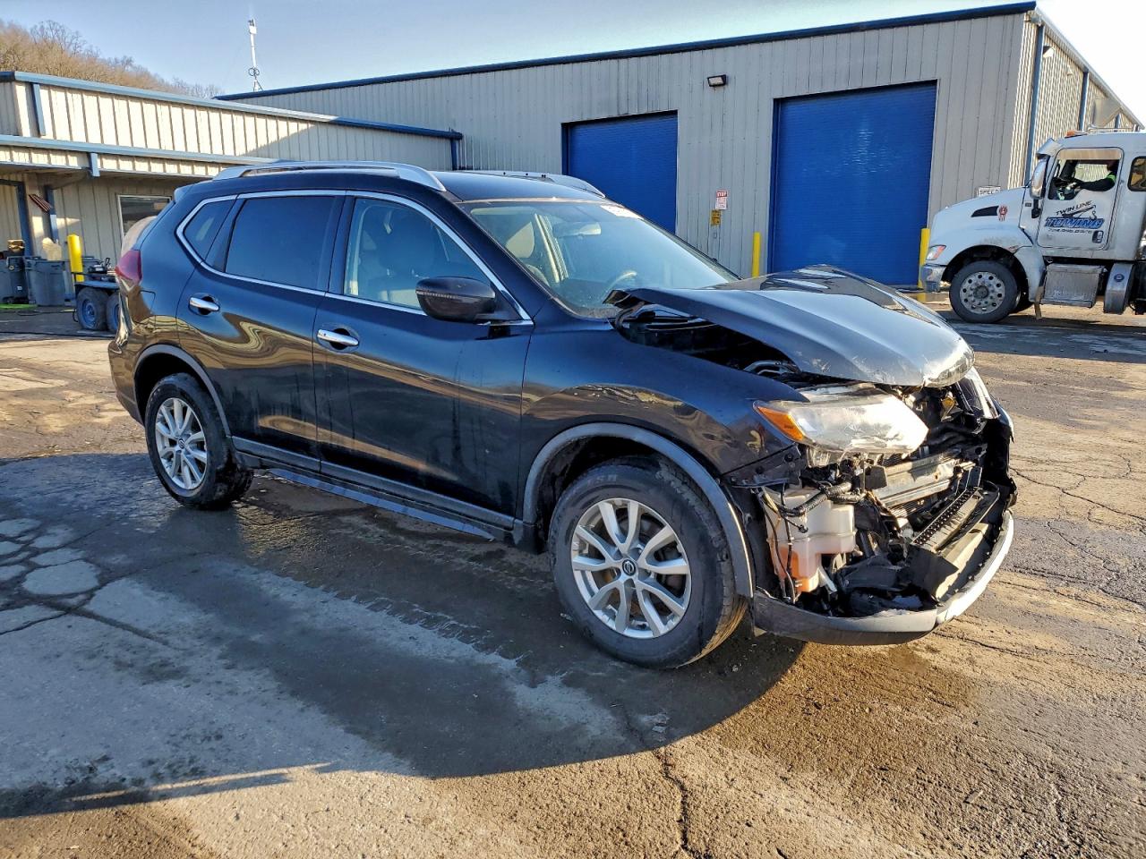 2018 NISSAN ROGUE S photo 4
