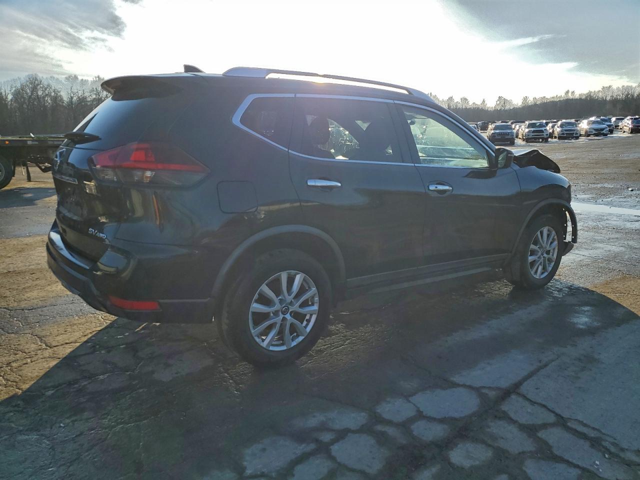 2018 NISSAN ROGUE S photo 3