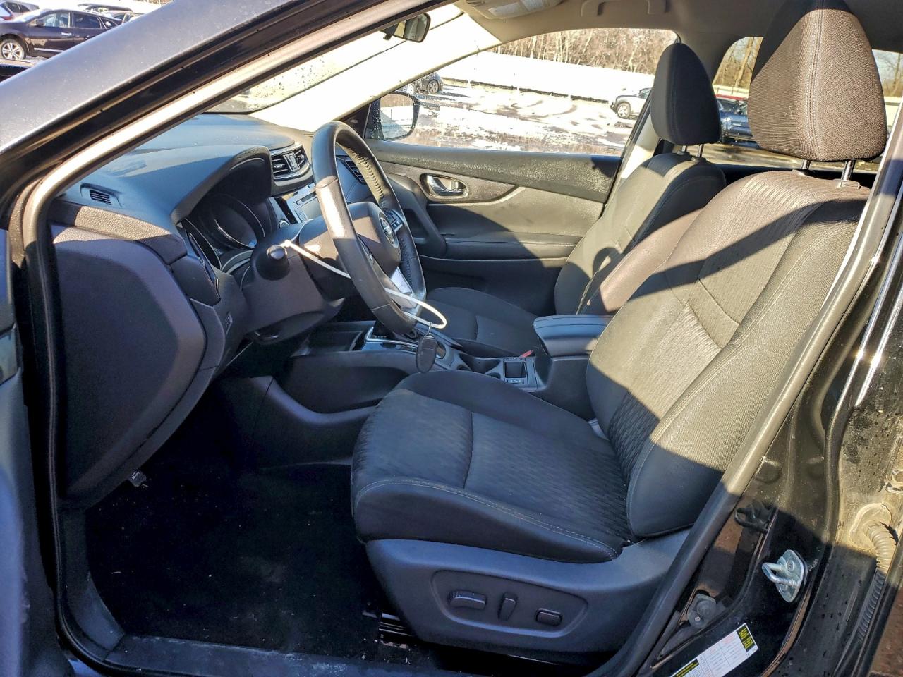 2018 NISSAN ROGUE S photo 7
