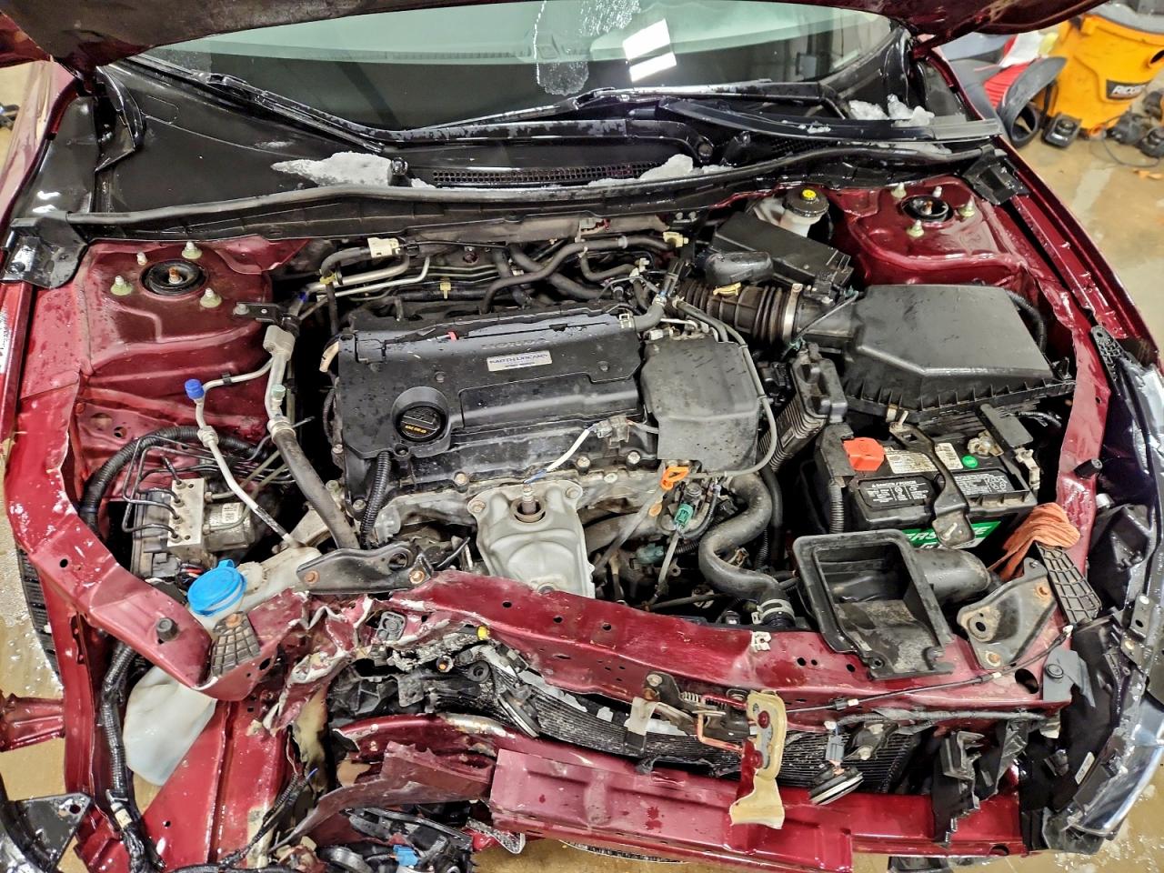 2017 HONDA ACCORD LX photo 11