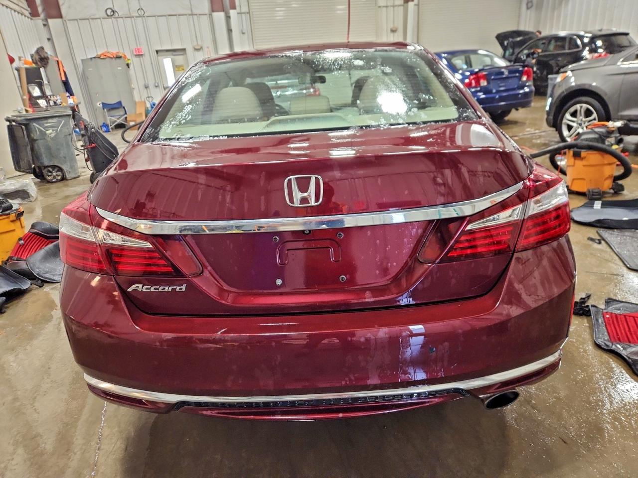 2017 HONDA ACCORD LX photo 6