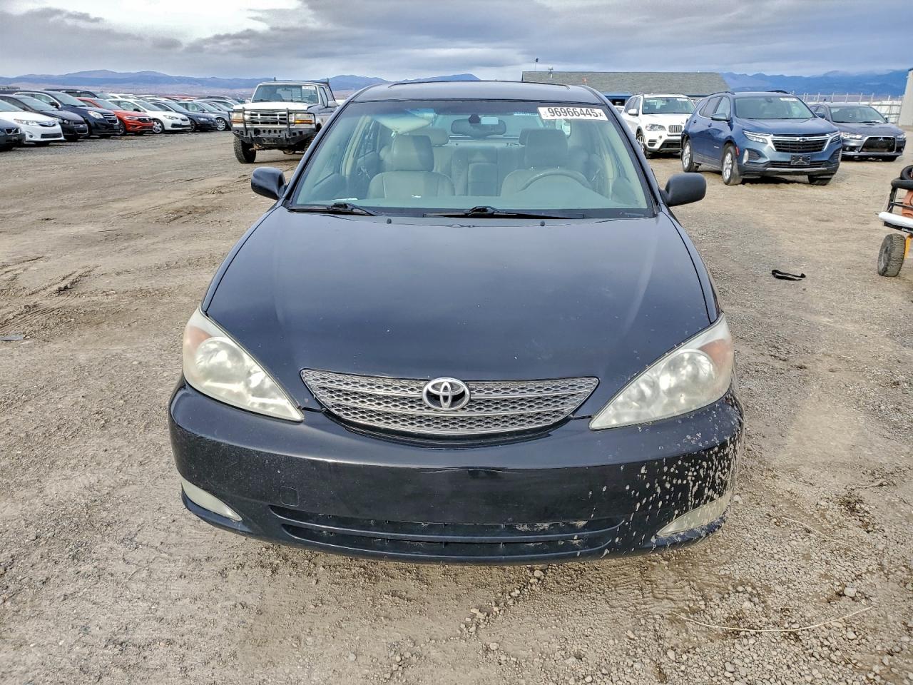 2003 TOYOTA CAMRY XLE V6 photo 5