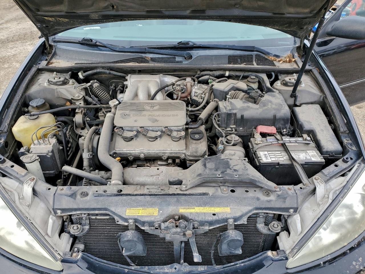 2003 TOYOTA CAMRY XLE V6 photo 11