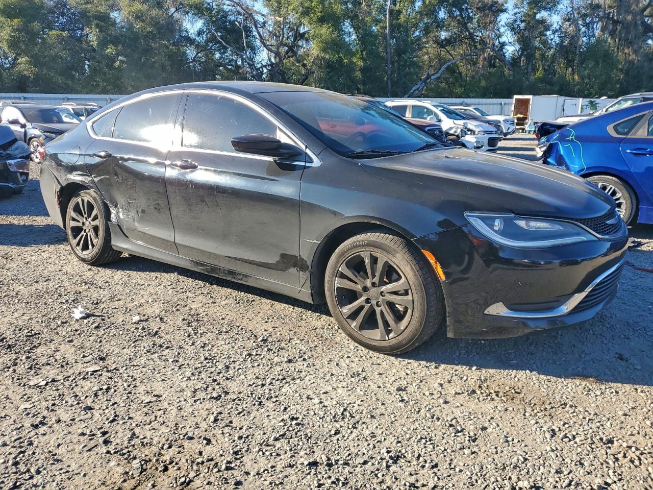 2015 CHRYSLER 200 LIMITED photo 4