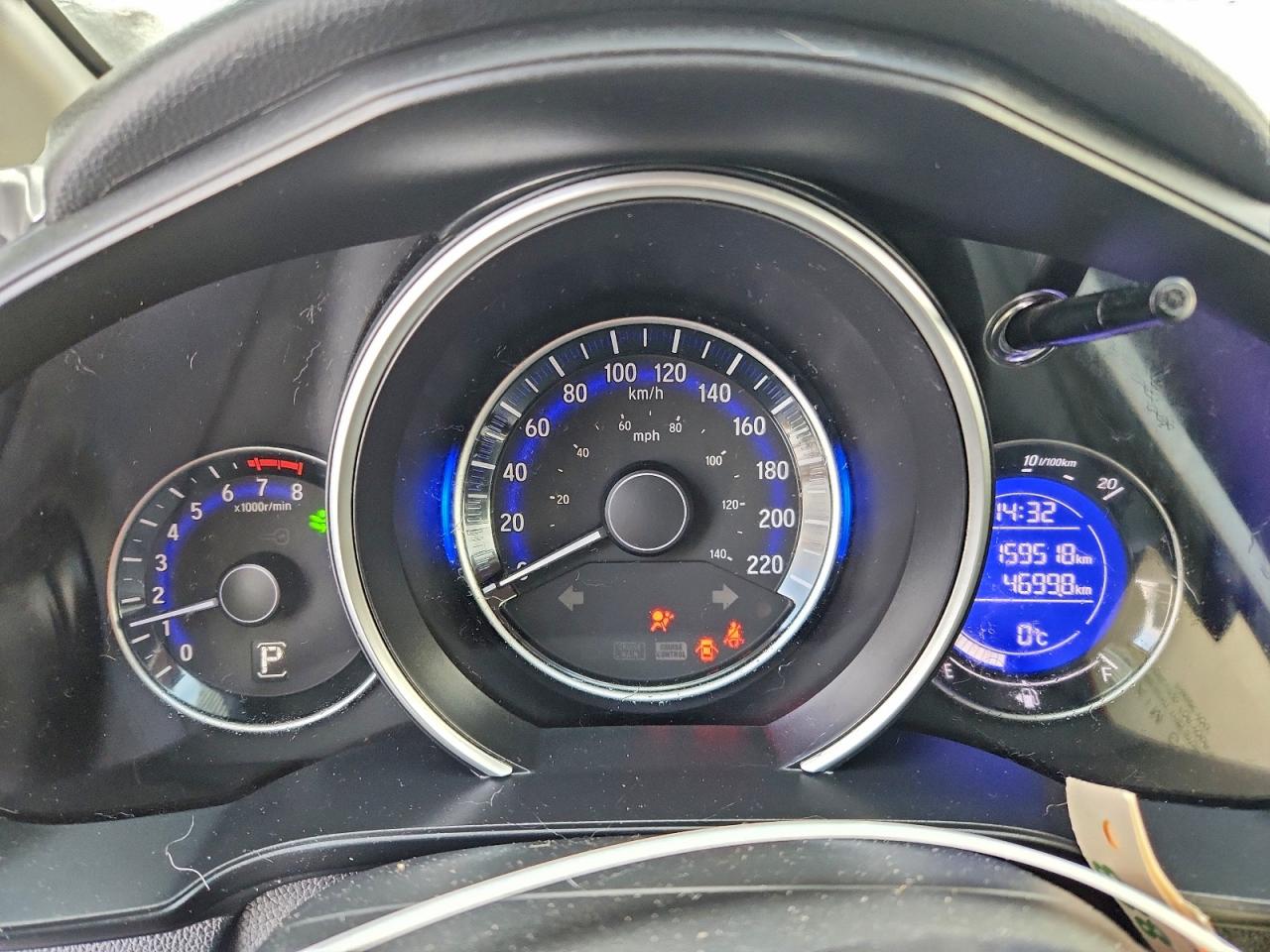 2016 HONDA FIT LX photo 9